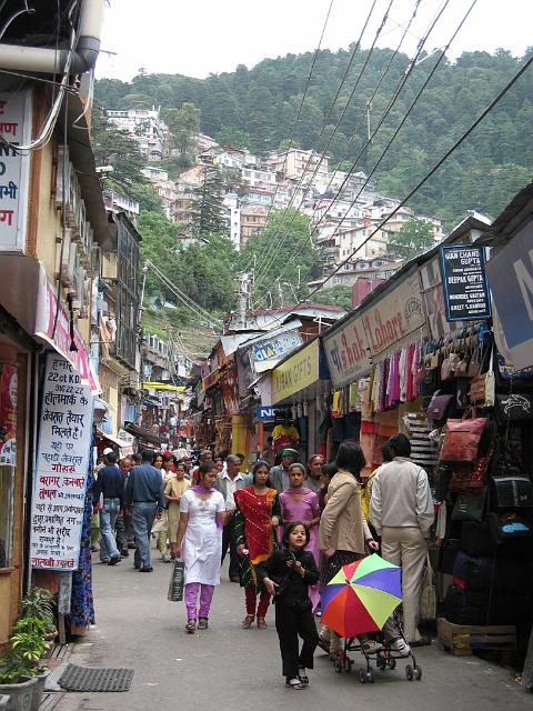 IMG_0126.JPG - 17-06-2006 straatje in Shimla
