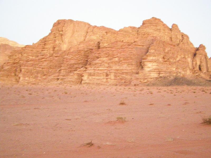 P9100121.JPG - 10 september 08 De woestijn bij Wadi Rum